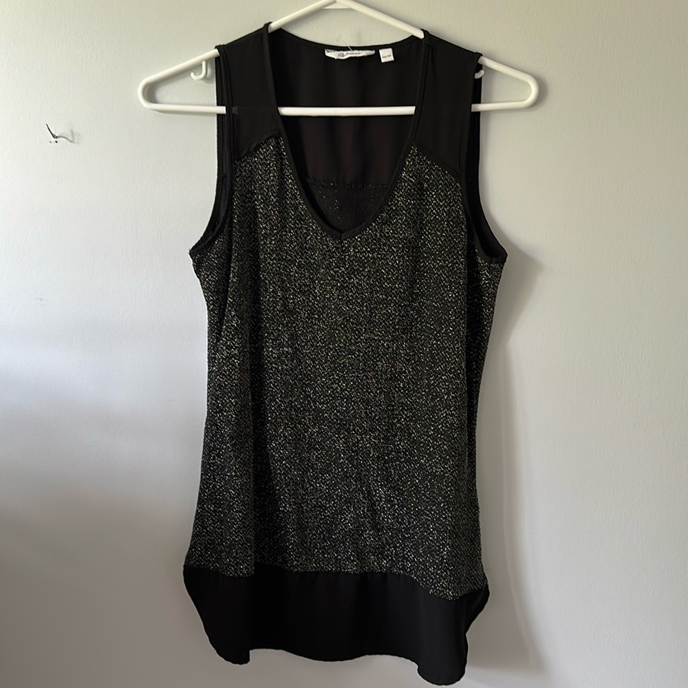 NWOT Reitmans Sleeveless Top